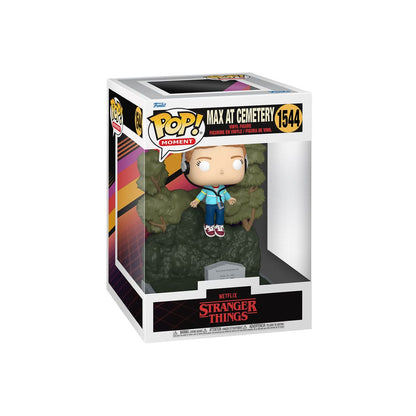 Stranger Things POP Moments Deluxe Vinyl Figuren Max at Cemetery 9 cm